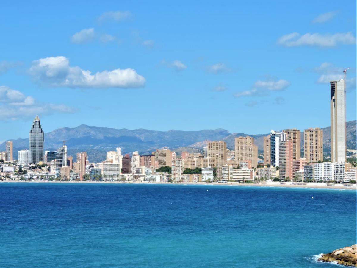 Sunset Waves By Apturist Benidorm Buitenkant foto